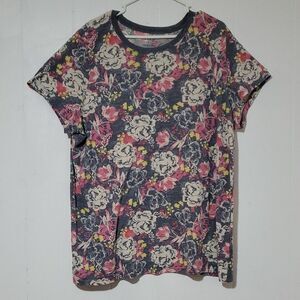 Torrid Womens Size 3 Pink and Cream Floral Short Sleeve Tee 🌎5/$10🌏